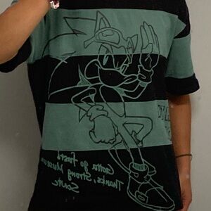 Sonic shirt black and green